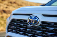 Toyota RAV4 nose badge