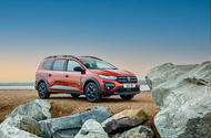 21 dacia jogger 2022 uk first drive review static