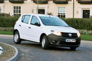 99 dacia sandero access cornering