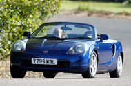 99 toyota mr2 front quarter