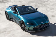 Aston Martin V12 Vantage Roadster 2022 front quarter static