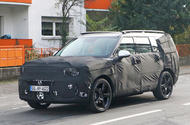 Hyundai Santa Fe prototype front lead