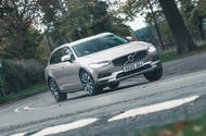 Volvo V90 B5 Cross Country front cornering