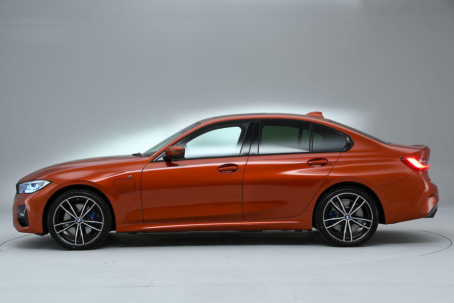 Bmw 3 series side static 2