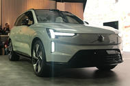Volvo EX90 autocar front three quarter