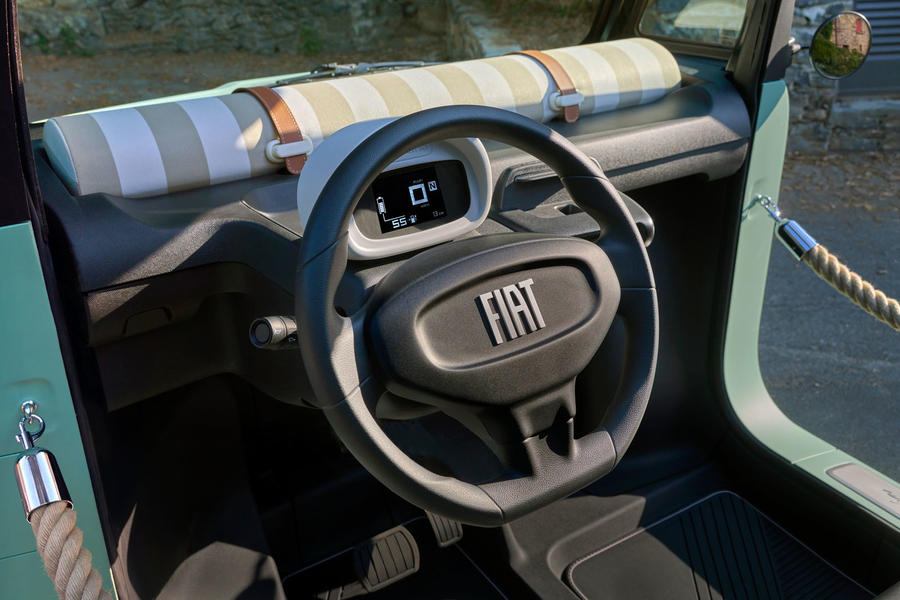Fiat Topolino Dolce Vita interior
