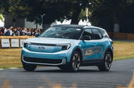 Ford Explorer Goodwood front cornering