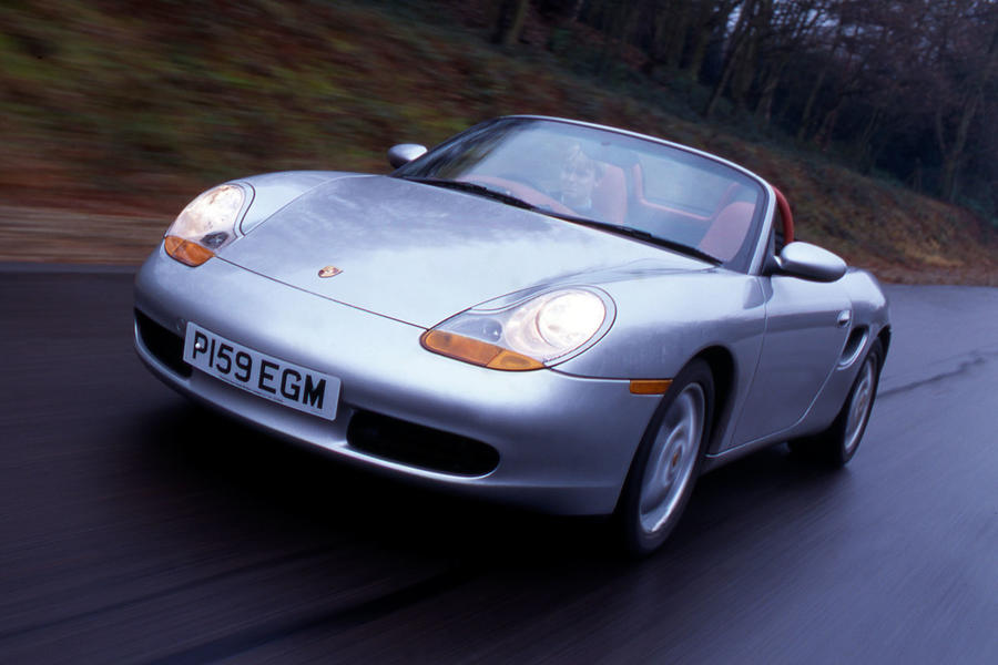 Porsche Boxster front quarter tracking