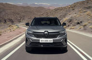 renault austral 02 front trackin