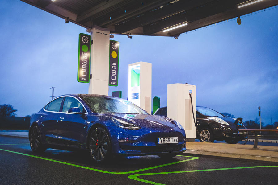 Tesla Model 3 and Mk1 Nissan Leaf charging at Gridserve