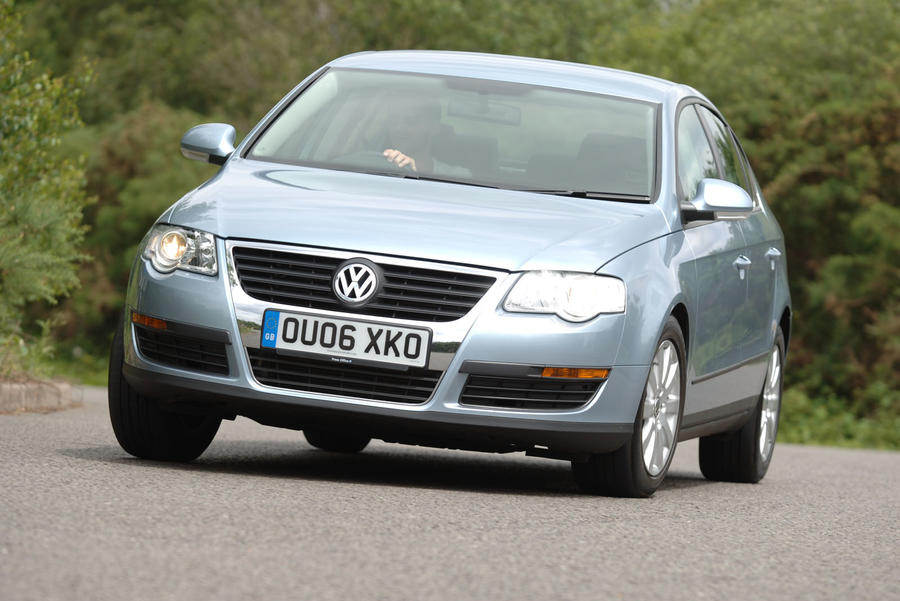2006Volkswagen Passat front tracking
