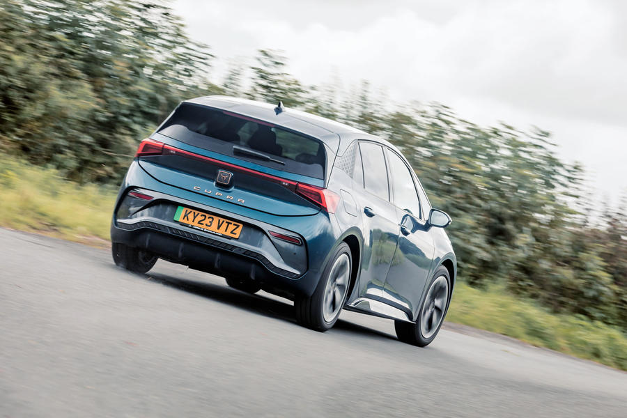 Cupra Born cornering – rear