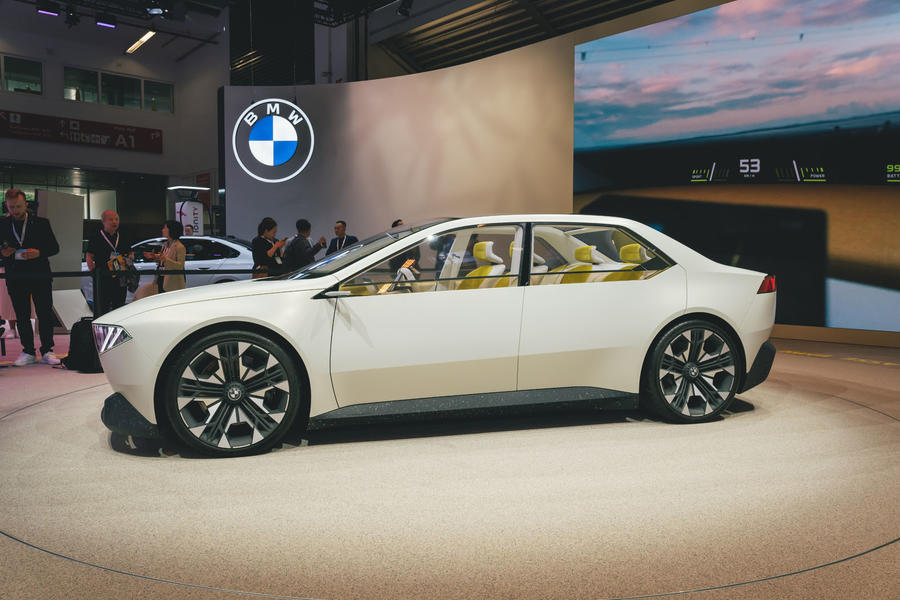 BMW Neue Klasse EV Concept side