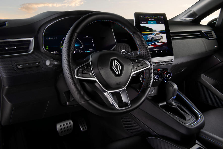 2023 Renault Clio interior