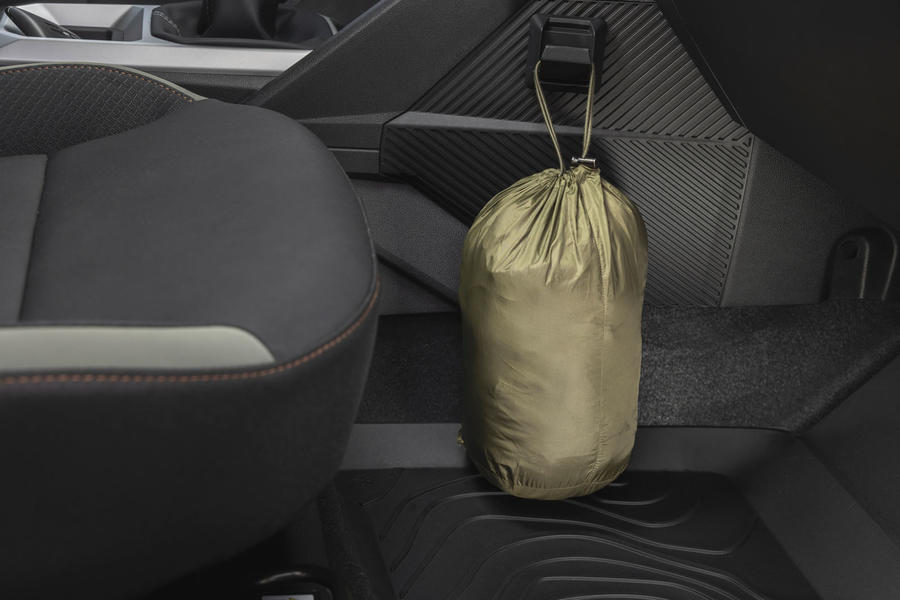 Dacia Duster Youclip bag hook