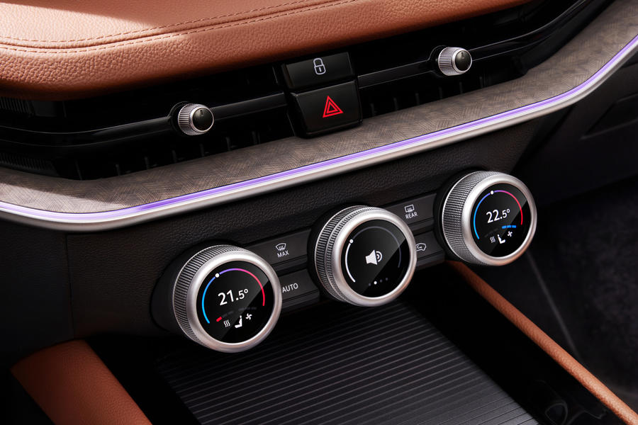 Skoda superb dials