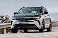vauxhall-grandland-gse-review-2023-01-front-cornering