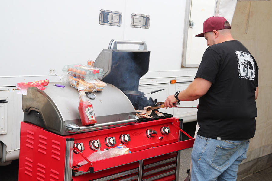 BBQ in the pick-up racing paddock