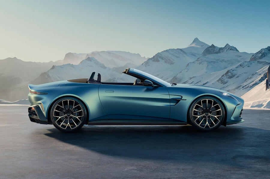 Aston Martin Vantage Roadster – side view with roof open
