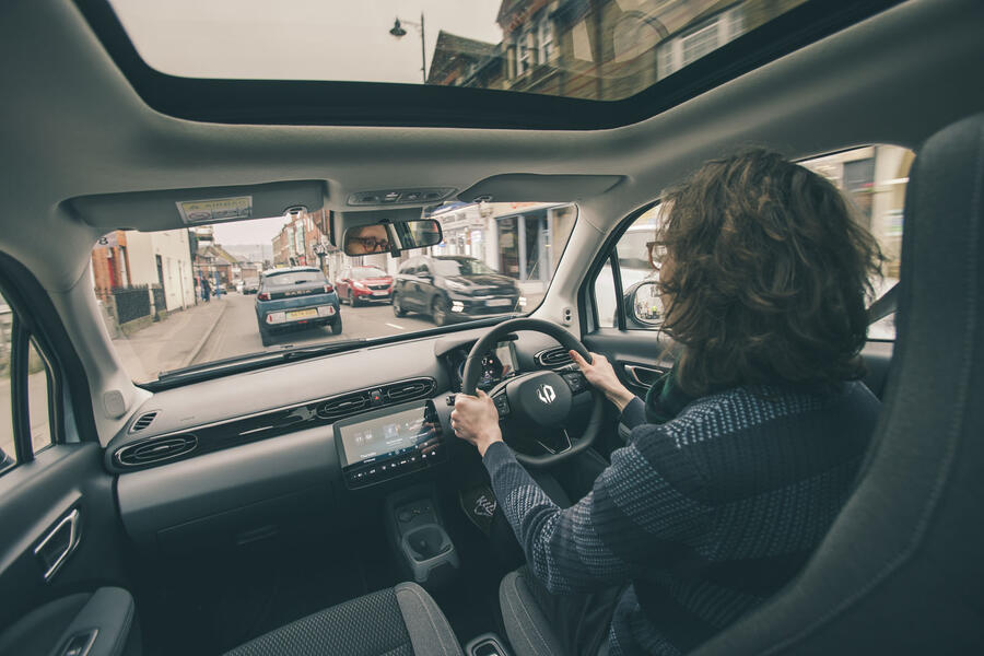 Leapmotor T03 interior with Illya Verpraet driving