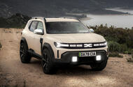 Dacia Duster EV Autocar render front quarter static