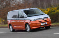 VW Multivan front quarter tracking VW Multivan front quarter tracking