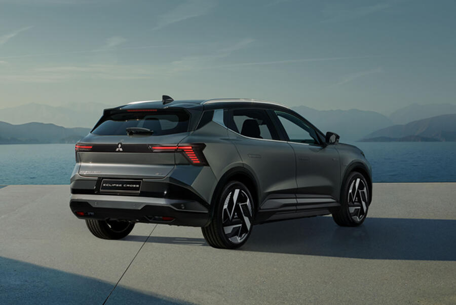 2025 Mitsubishi Eclipse Cross rear quarter