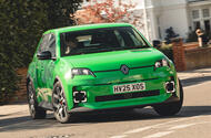 Renault 5 front quarter tracking