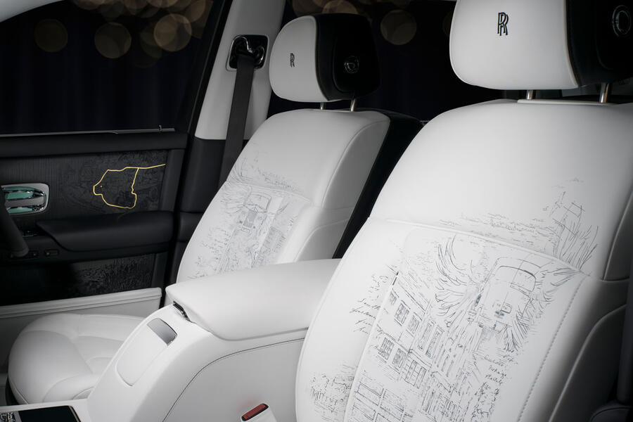 Rolls-Royce Phantom Centenary front seats
