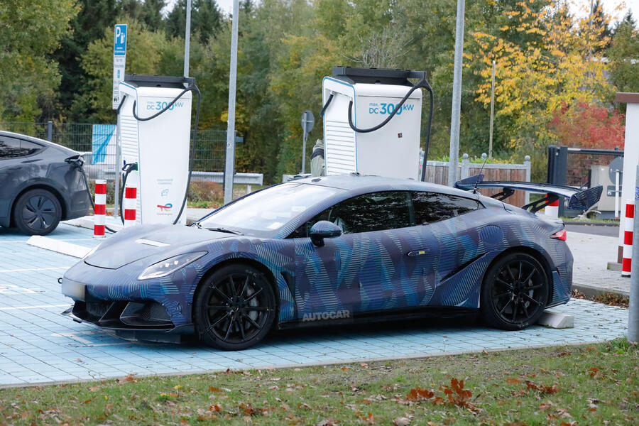 Denza Z prototype charging